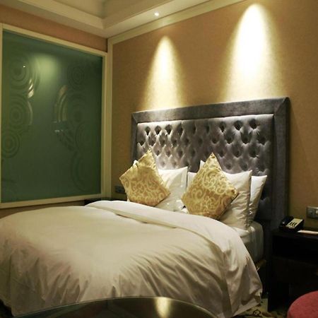 S&N Dalian Hotel Buitenkant foto