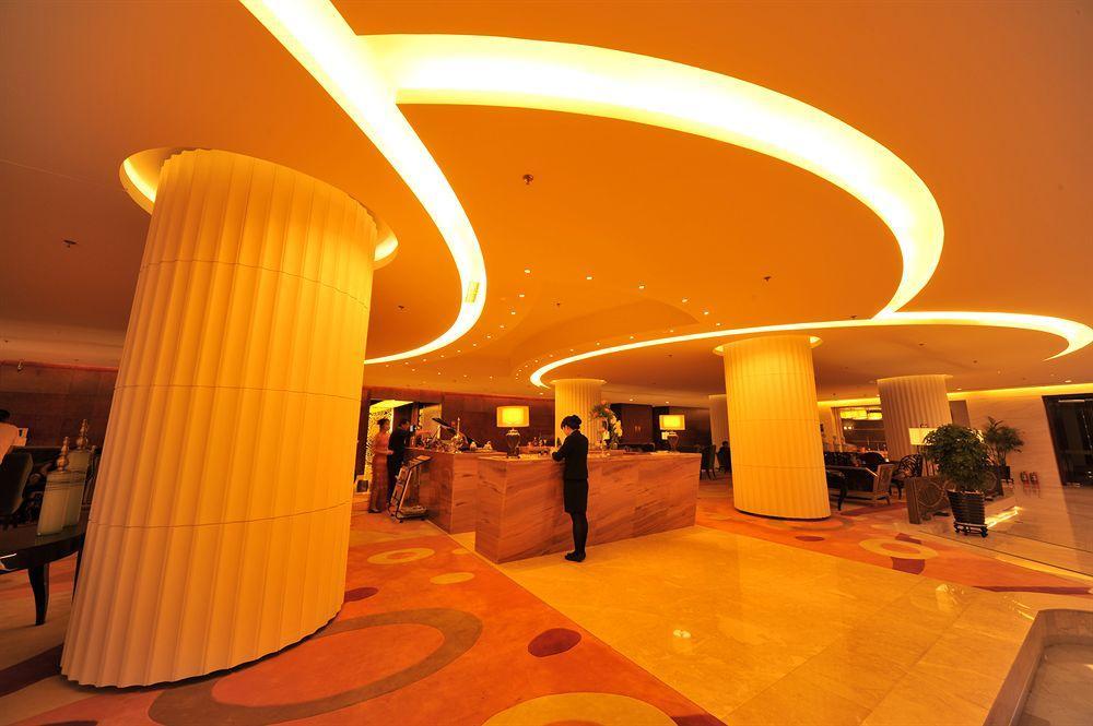 S&N Dalian Hotel Buitenkant foto
