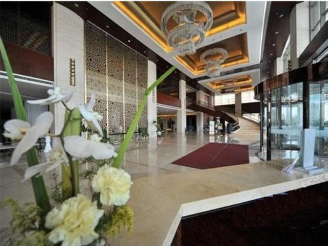 S&N Dalian Hotel Buitenkant foto