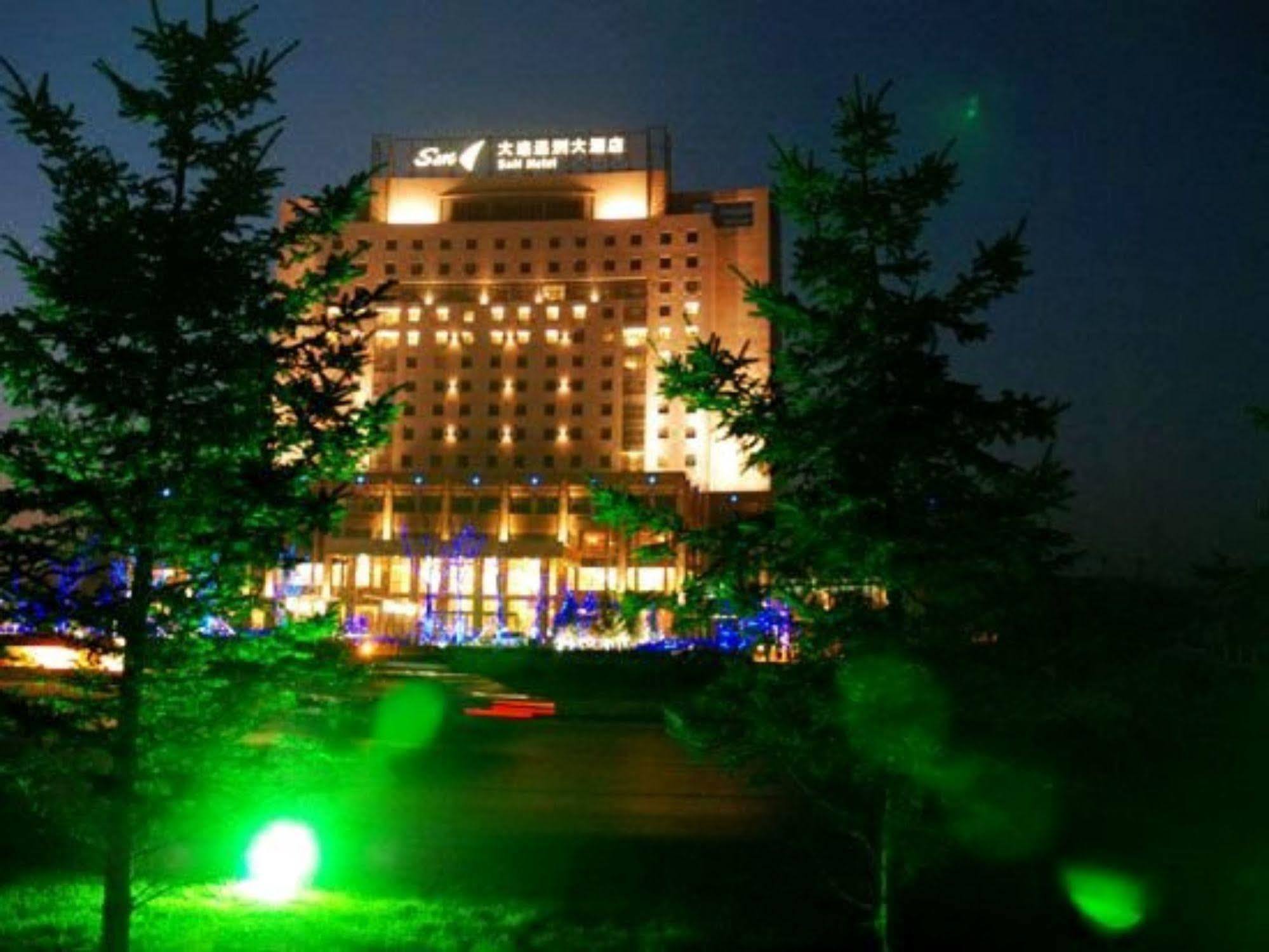 S&N Dalian Hotel Buitenkant foto