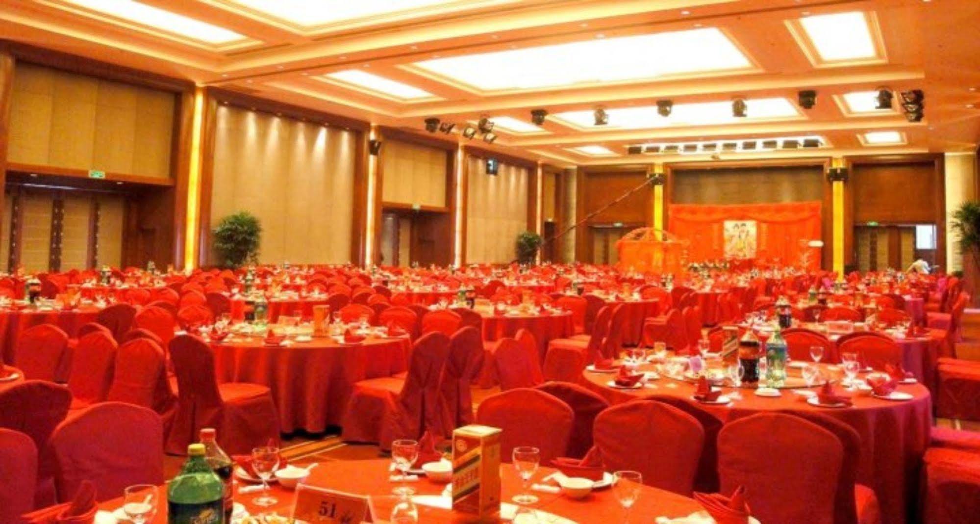 S&N Dalian Hotel Buitenkant foto