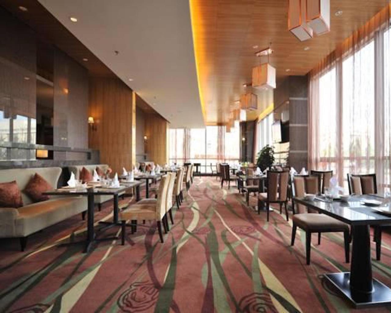 S&N Dalian Hotel Buitenkant foto