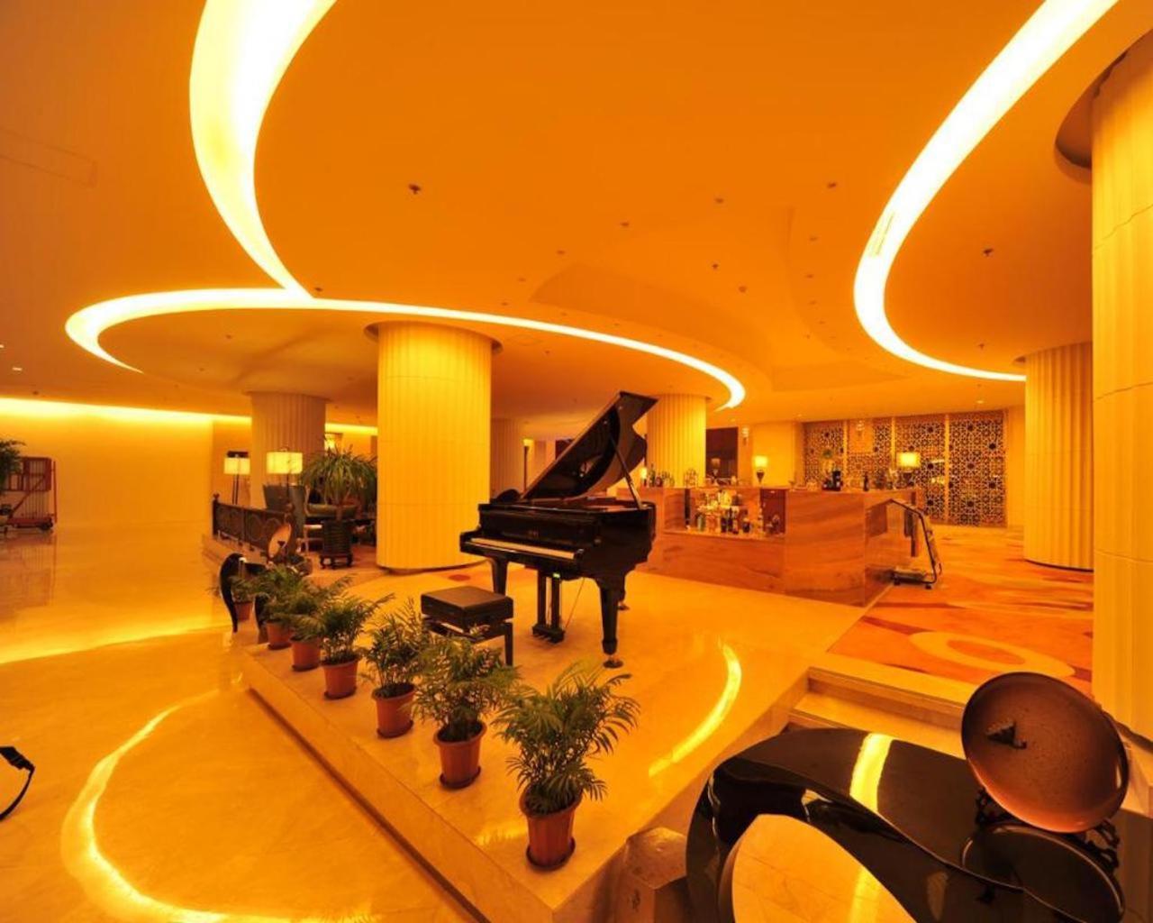 S&N Dalian Hotel Buitenkant foto