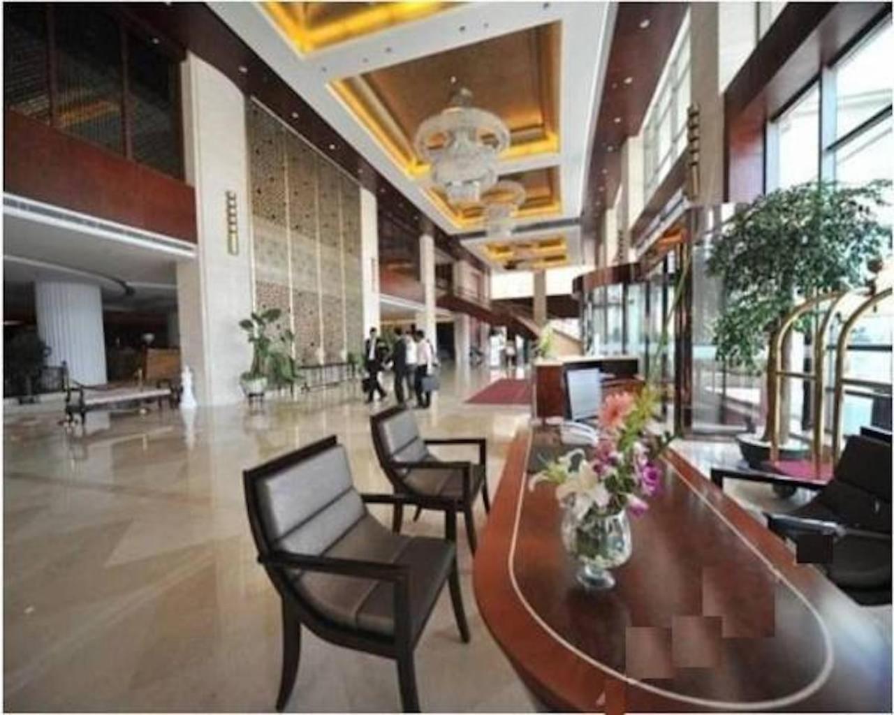 S&N Dalian Hotel Buitenkant foto